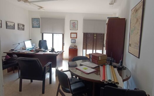 PISO + LOCAL ABAJO para garaje